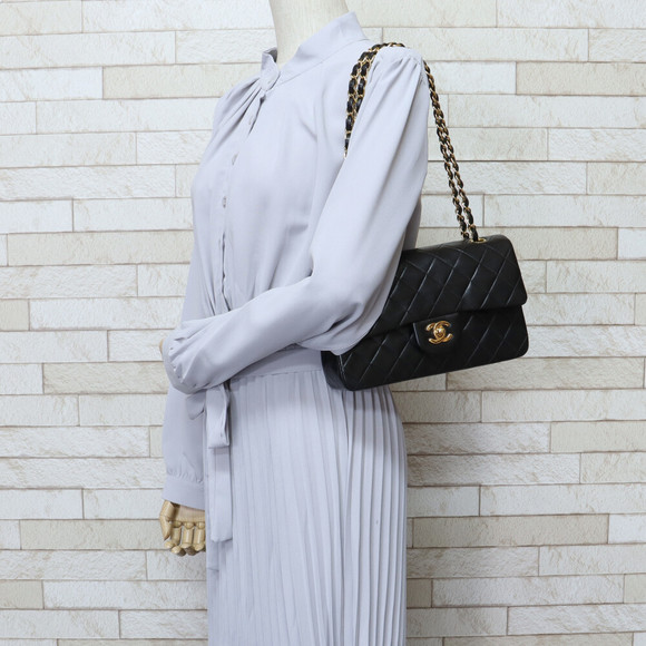 Chanel Matelasse Flap Chain Bag Lambskin W Black Shoulder - Picture 1 of 11